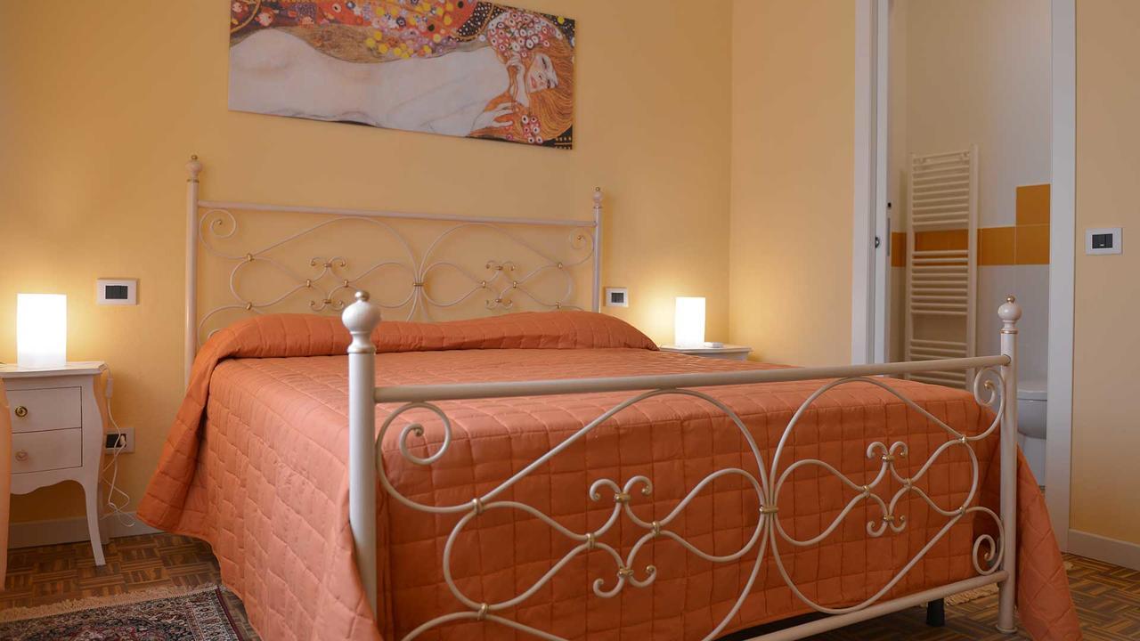 La Locanda Francigena Bed & Breakfast Lucca Exterior photo